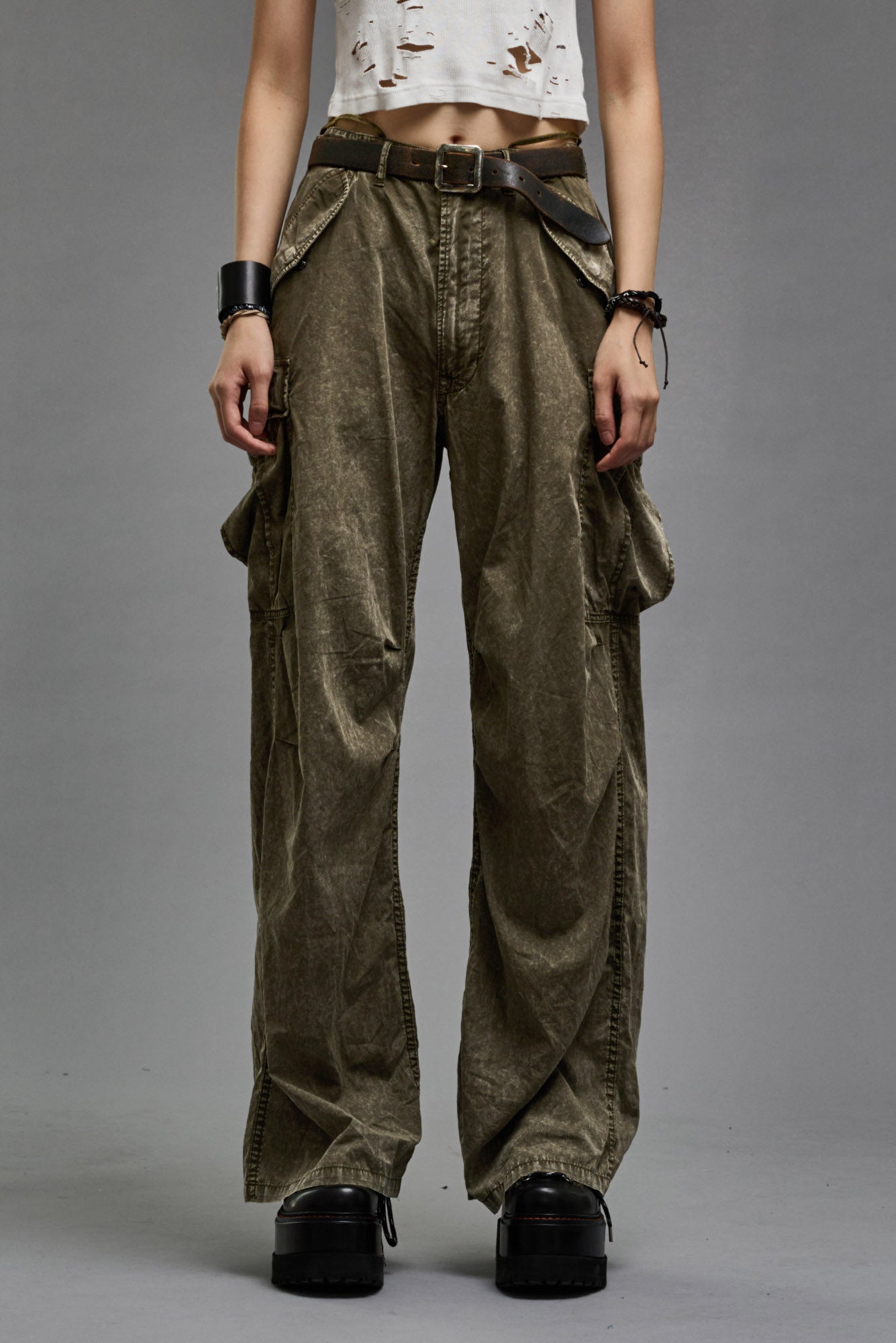 WIDE LEG CARGO - OLIVE GARMENT DYE - R13