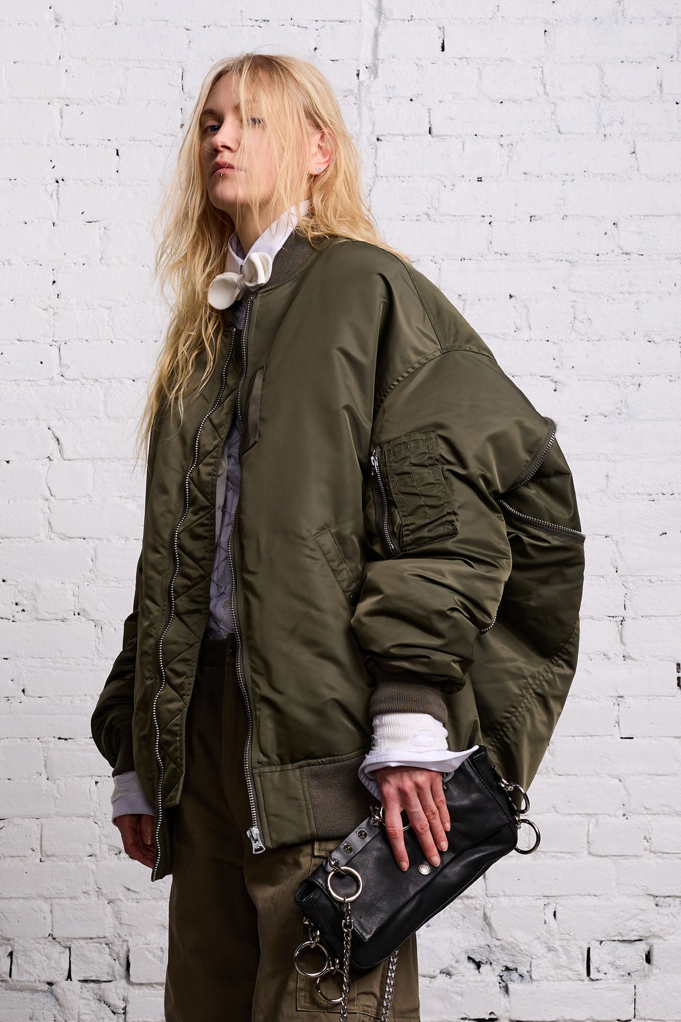 ZIP OUT DOWN BOMBER - OLIVE - R13