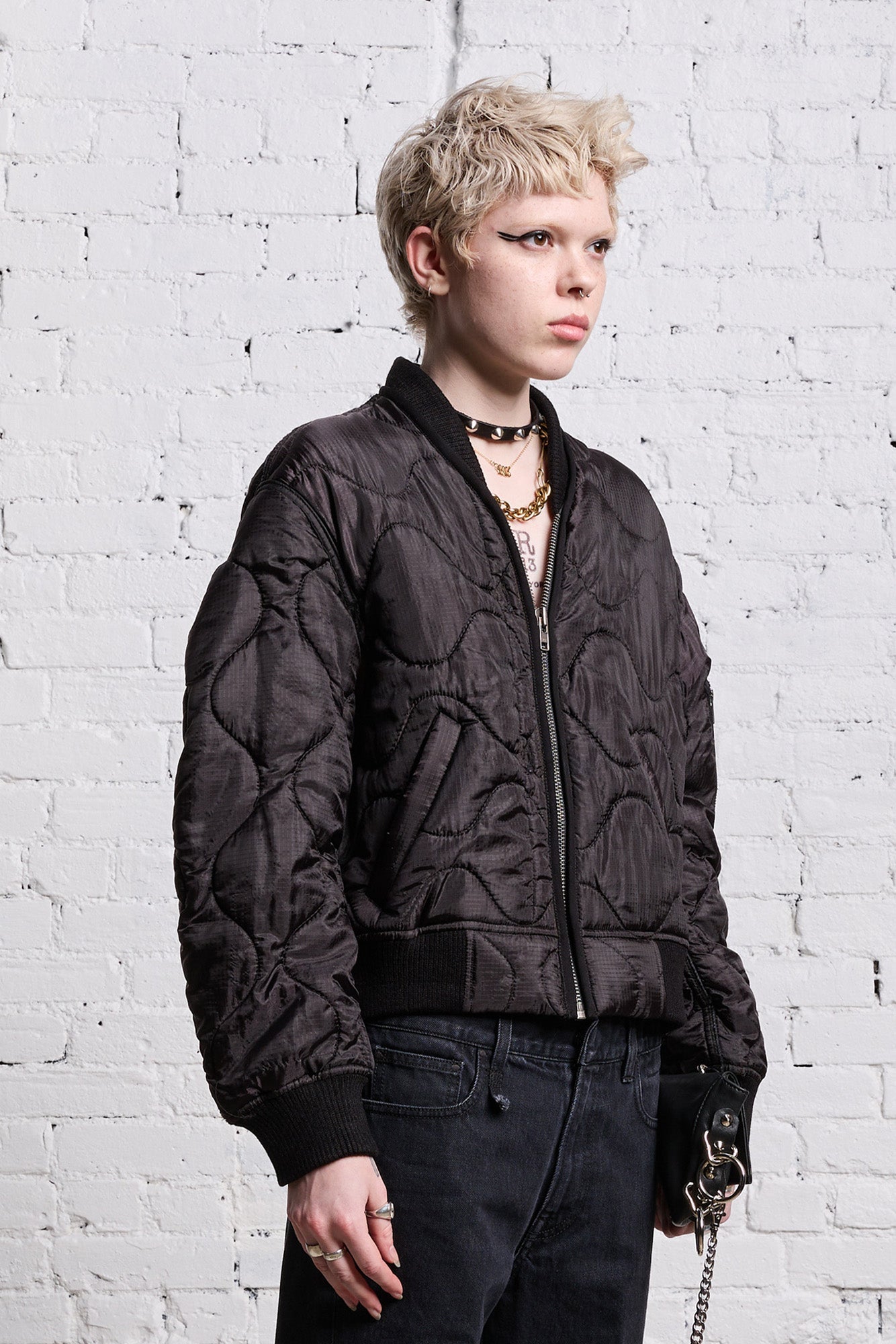 REFURBISHED LINER BOMBER BLACK OVERDYE R13