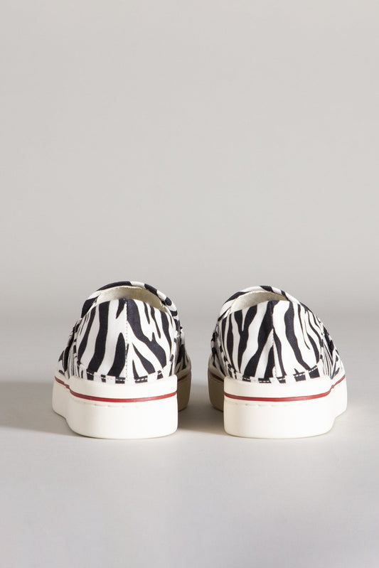 SLIP ON SNEAKER - ZEBRA - R13