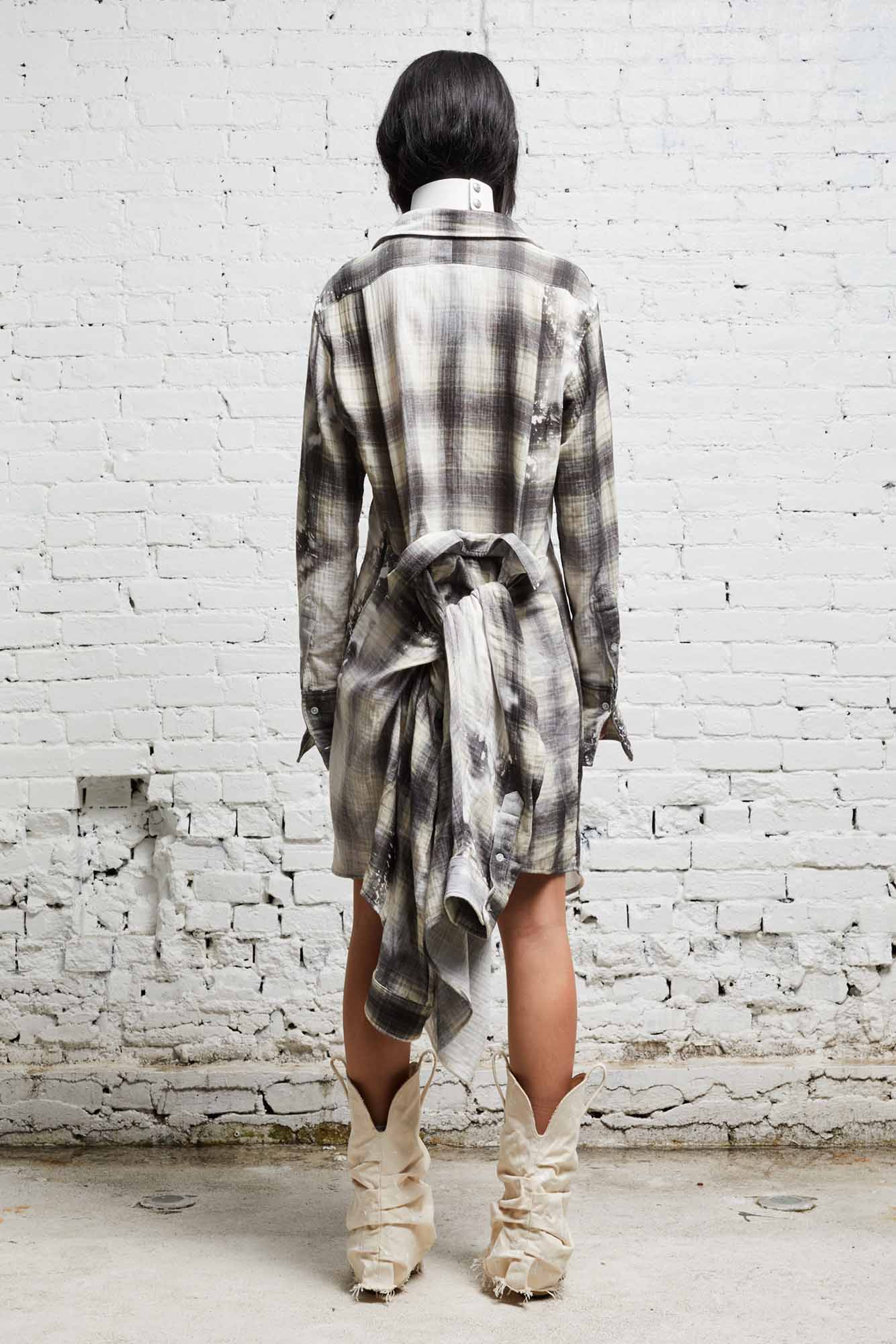 TIE SHIRTDRESS BLEACHED GREY PLAID R13