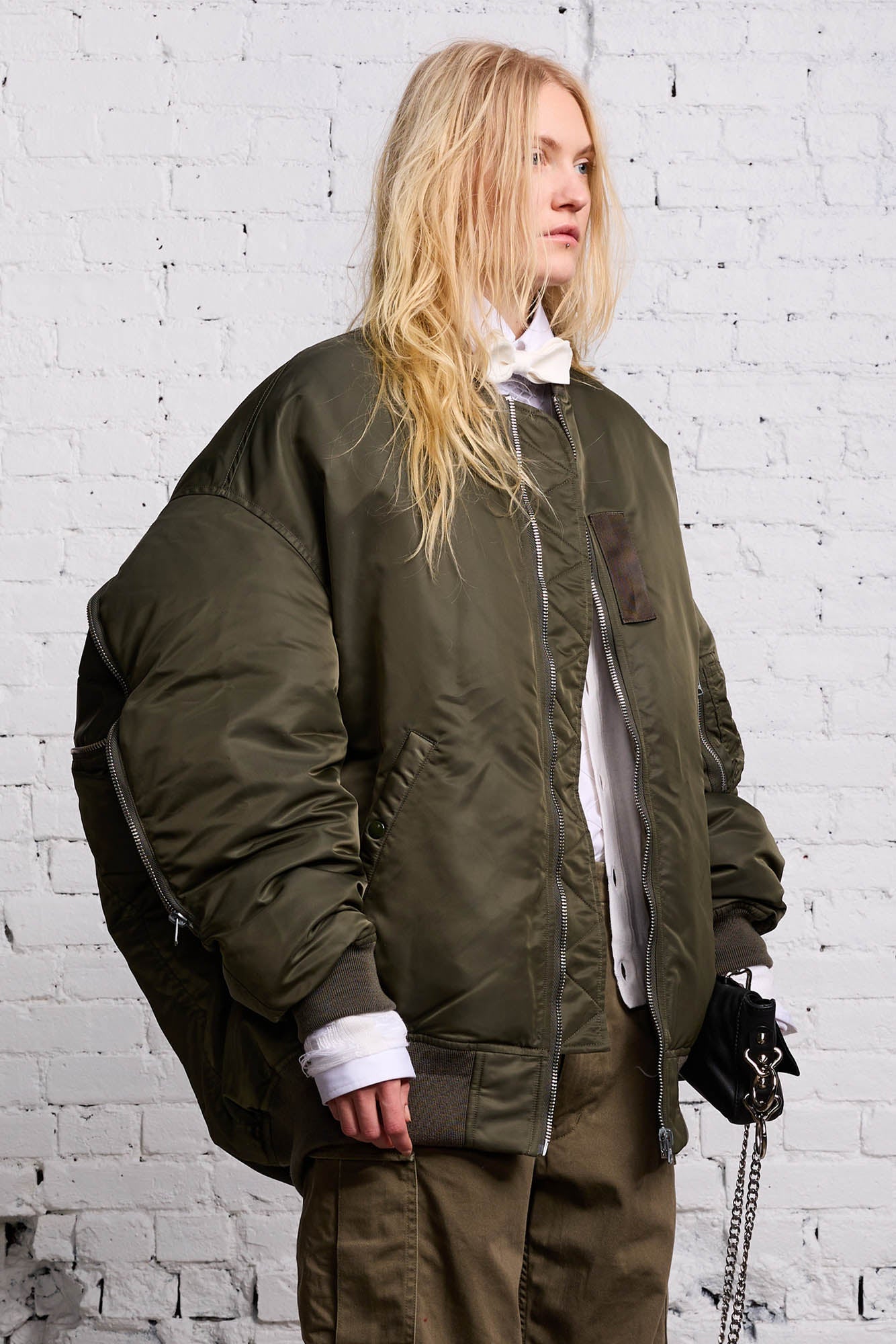 ZIP OUT DOWN BOMBER - OLIVE